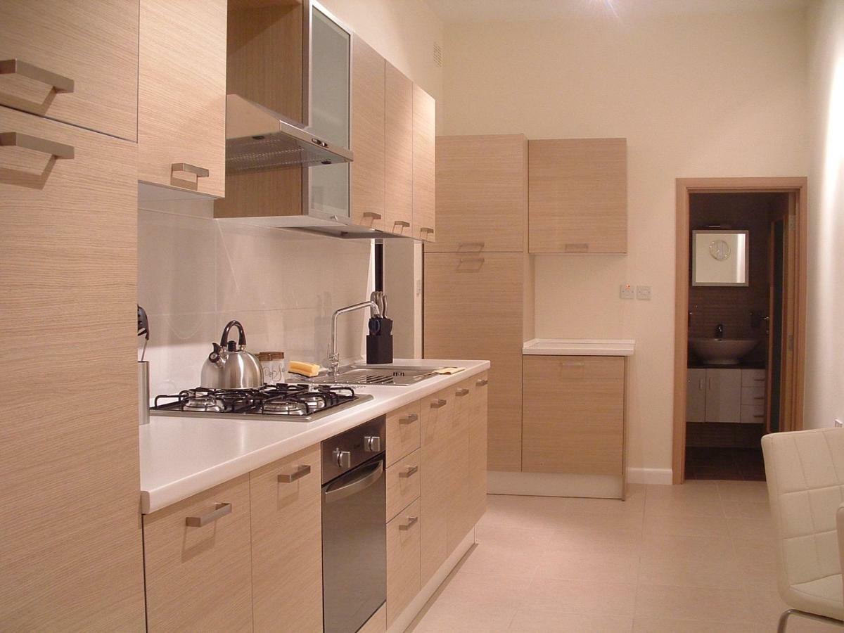 Triton Apartment 세인트폴스베이 외부 사진